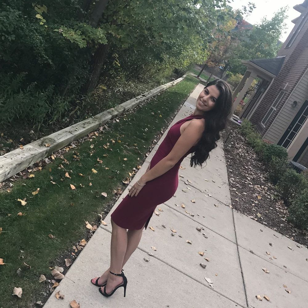 Meet your Posher, Mishelle